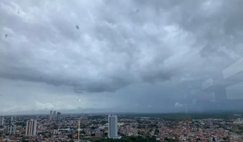 Meteorologia emite dois alertas de chuvas intensas para 35 municípios da Paraíba