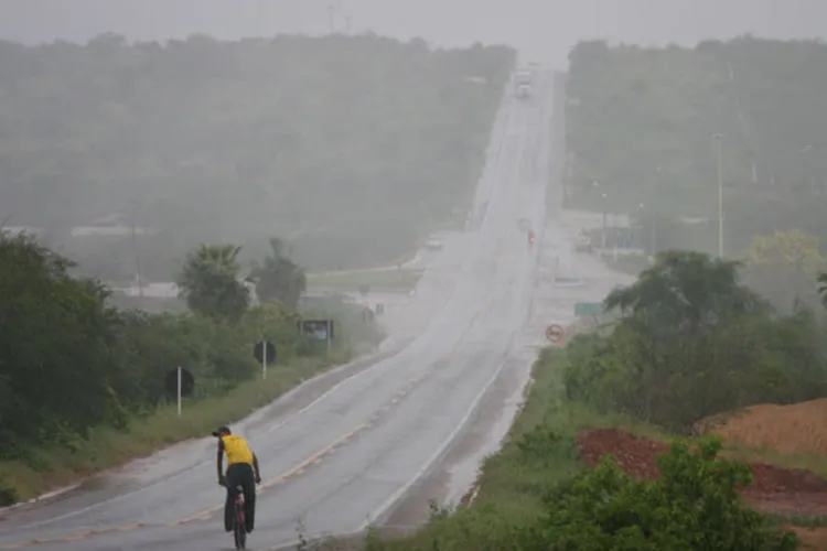 Inmet prevê chuvas intensas e emite alerta laranja para 44 cidades da Paraíba; veja quais