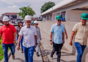 Cícero Lucena anuncia reforma em mercados públicos de João Pessoa