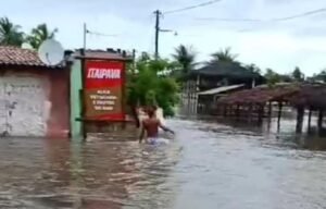 Governo da PB anuncia desassoreamento de rios que inundaram Baía da Traição