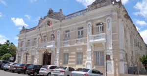 Governo prorroga inscrições para concurso com 2 mil vagas para professores na PB