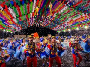 ‘O Maior São João do Mundo’ começa hoje (30) com shows de Walkyria Santos e Luan Santana