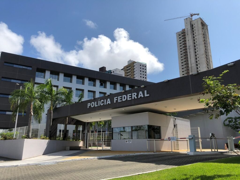 Polícia Federal deflagra nova operação e cumpre mandado em Santa Rita