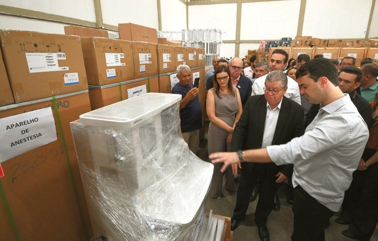 João Azevêdo entrega novos equipamentos para hospitais da rede estadual com investimentos superiores a R$ 56 milhões