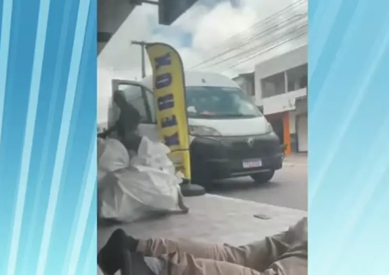 Van com encomendas de comércio eletrônico é roubada no bairro do Cristo, em João Pessoa
