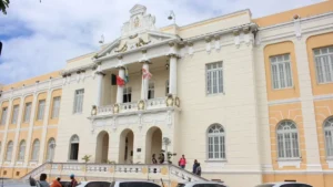 Contador é condenado a 11 anos de prisão por crimes de exploração sexual infantil na internet