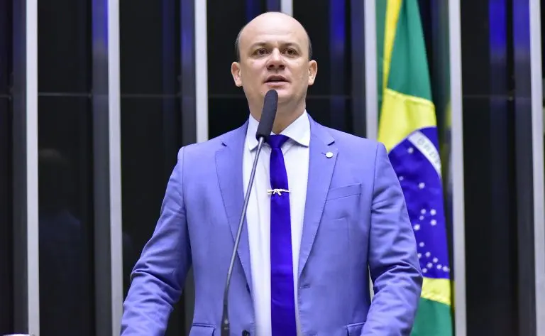 Cabo Gilberto diz que Bolsonaro defende seu nome para o Senado e reforça convite para Efraim se filiar ao PL