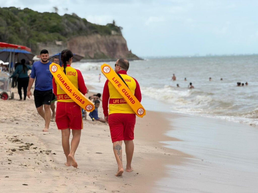 Carnaval termina sem mortes por afogamento no litoral paraibano, diz Corpo de Bombeiros