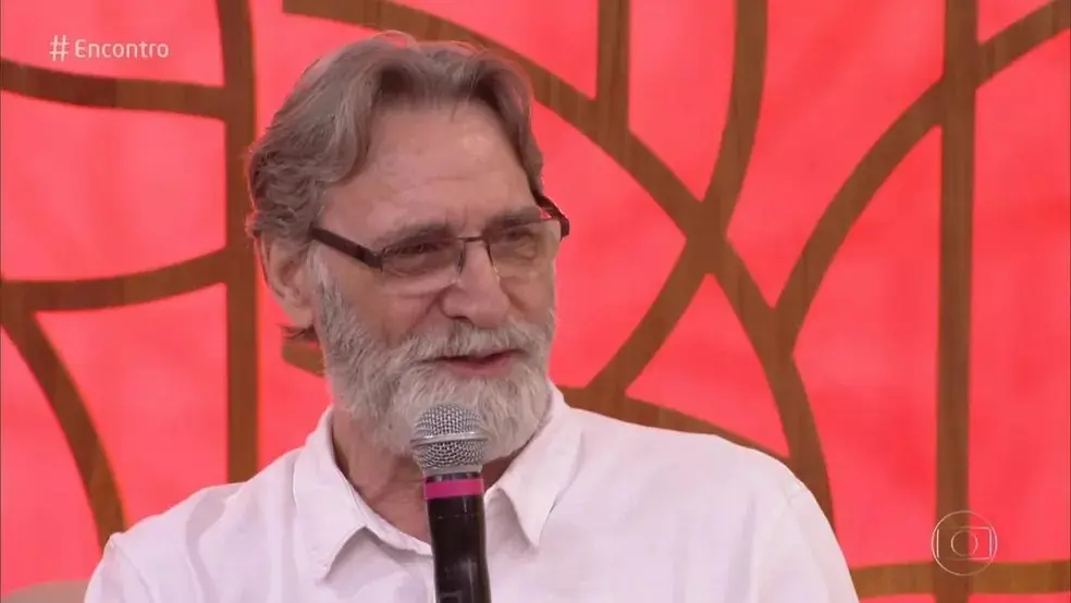 Ator Herson Capri sofre infarto e cancela apresentações de peça de teatro