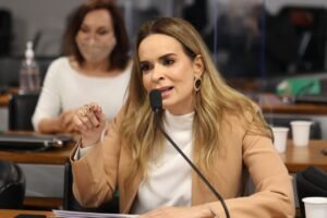 Senadora Daniella Ribeiro passa mal e é atendida em hospital de Brasília
