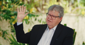 Secretários entregam cargos e João faz novas nomeações antes da saída