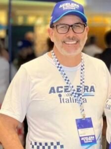 Empresário morre e motociclista fica em estado grave após acidente com três veículos no Sertão