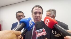 Fim da escala 6×1: ministro diz que redução salarial é inegociável