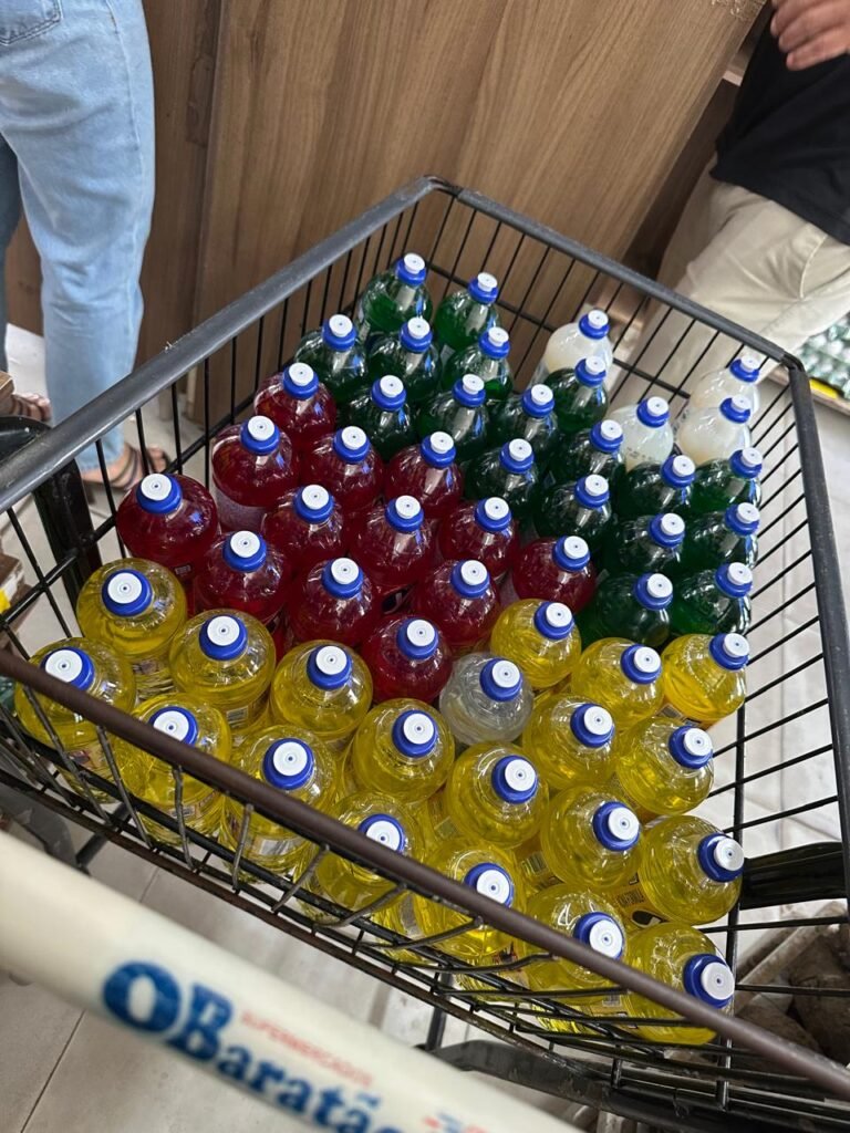 Procon recolhe 400 unidades de produtos da marca Ypê suspensos para comercialização pela Anvisa, em JP