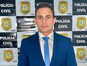 Justiça prorroga afastamento de delegado-geral da Polícia Civil de AL por ‘máfia dos concursos’ na Paraíba