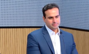 Lucas Ribeiro anuncia calendário de pagamento do 13º salário de servidores da Paraíba