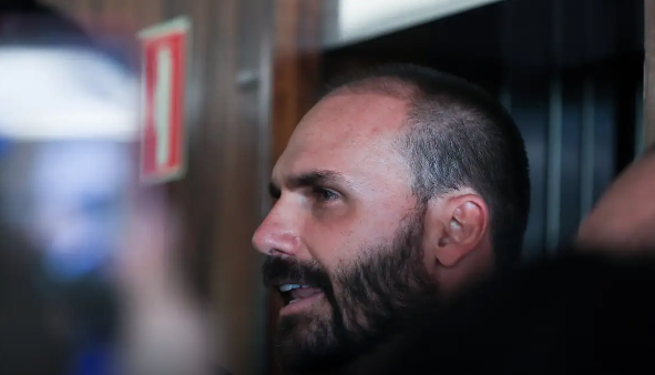 STF decide se Eduardo Bolsonaro será condenado no processo do tarifaço