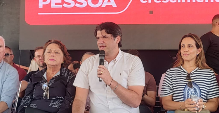 Leo Bezerra anuncia convocação de agentes de saúde e de mobilidade, em João Pessoa