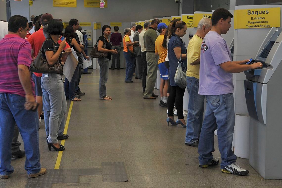 Bancários da Paraíba decidem nesta segunda (17) sobre paralisação de 24 horas