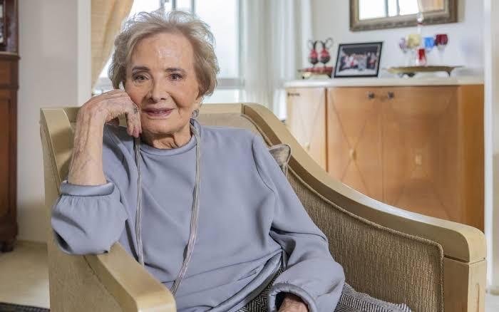 Morre a atriz Glória Menezes, aos 91 anos, no Rio de Janeiro