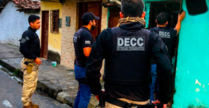 Homem é preso em Bayeux por coagir criança de 11 anos a produzir conteúdo sexual