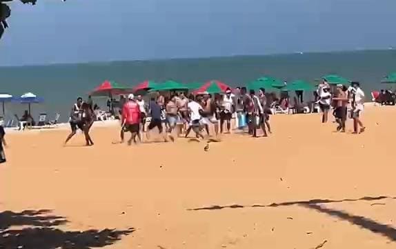 Torcedores do Botafogo-PB e Santa Cruz entram em confronto na orla de João Pessoa