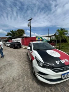 Homem é morto com 20 facadas e suspeitos decepam orelha e levam órgão, em JP 