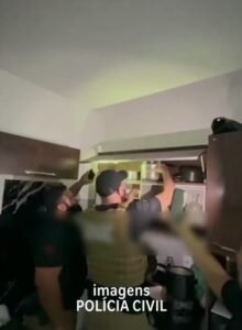 Casal é preso suspeito de estuprar adolescente de 13 anos na Paraíba