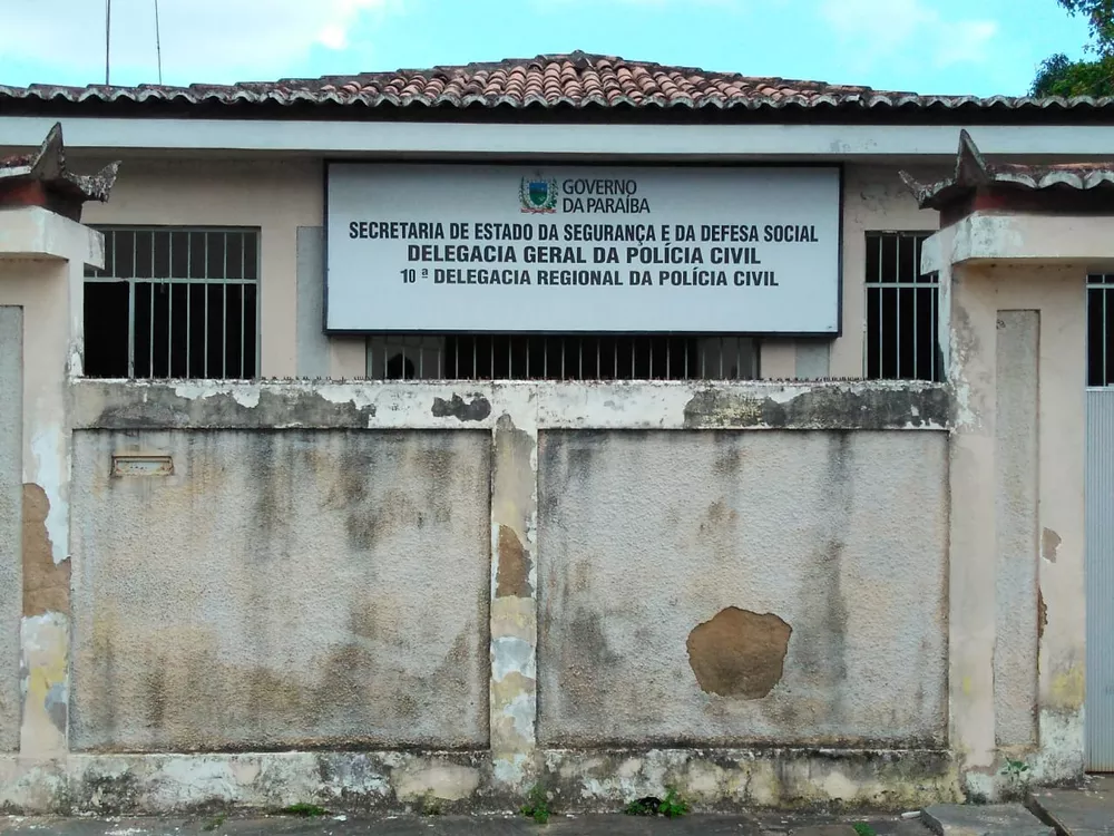 Homem é preso, suspeito de compartilhar imagens de exploração sexual infanto-juvenil, no Litoral Norte
