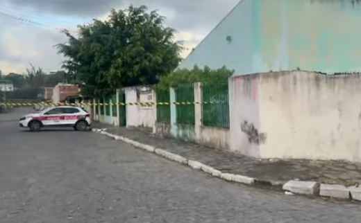 Adolescente de 17 anos é morto a tiros dentro de escola, em Bayeux