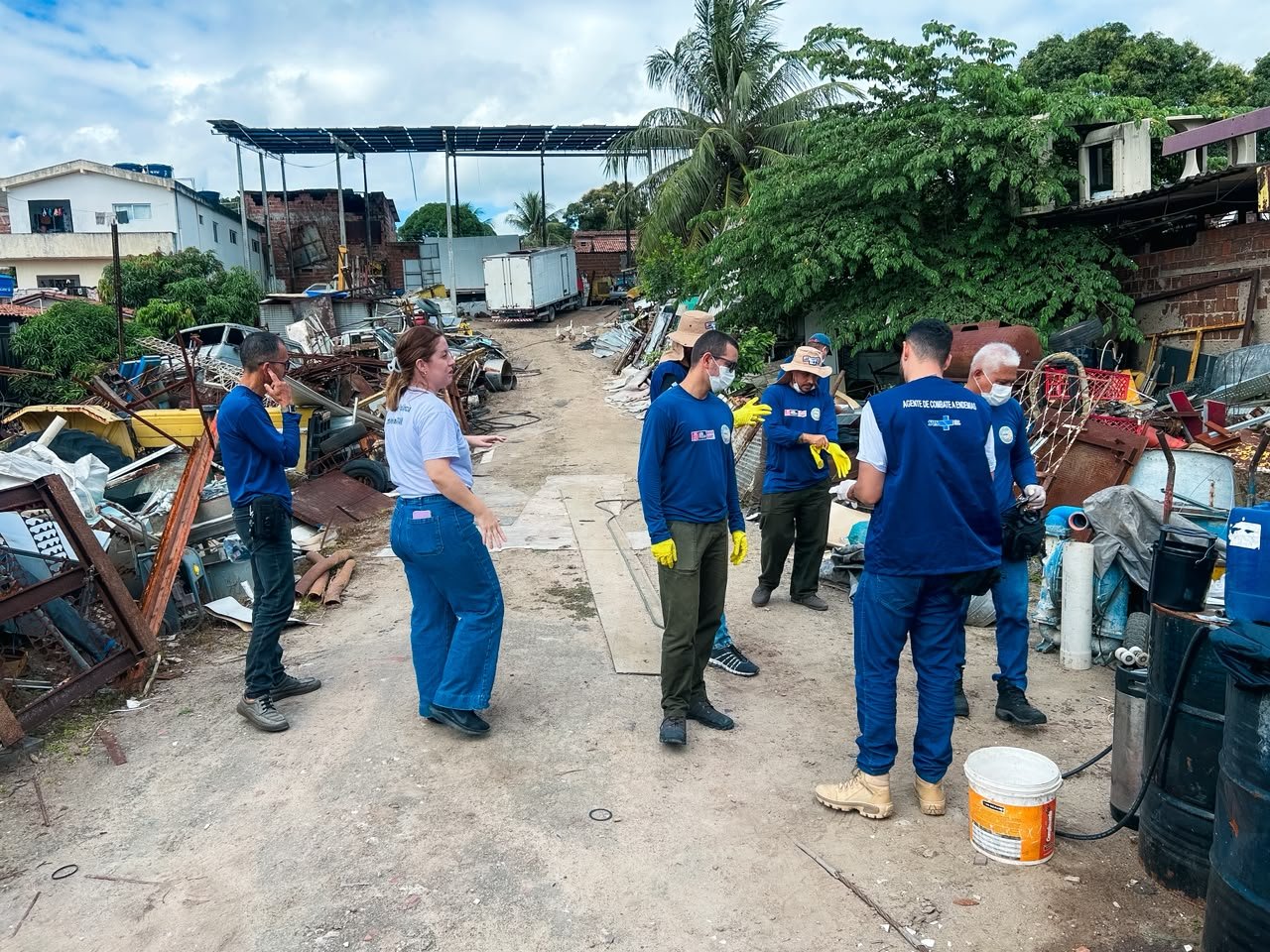 João Pessoa instala estação que usa fêmeas do Aedes aegypti para levar larvicida a criadouros