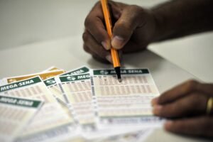 Dez apostas da PB acertam a quadra e levam mais de R$ 20 mil da Mega-Sena
