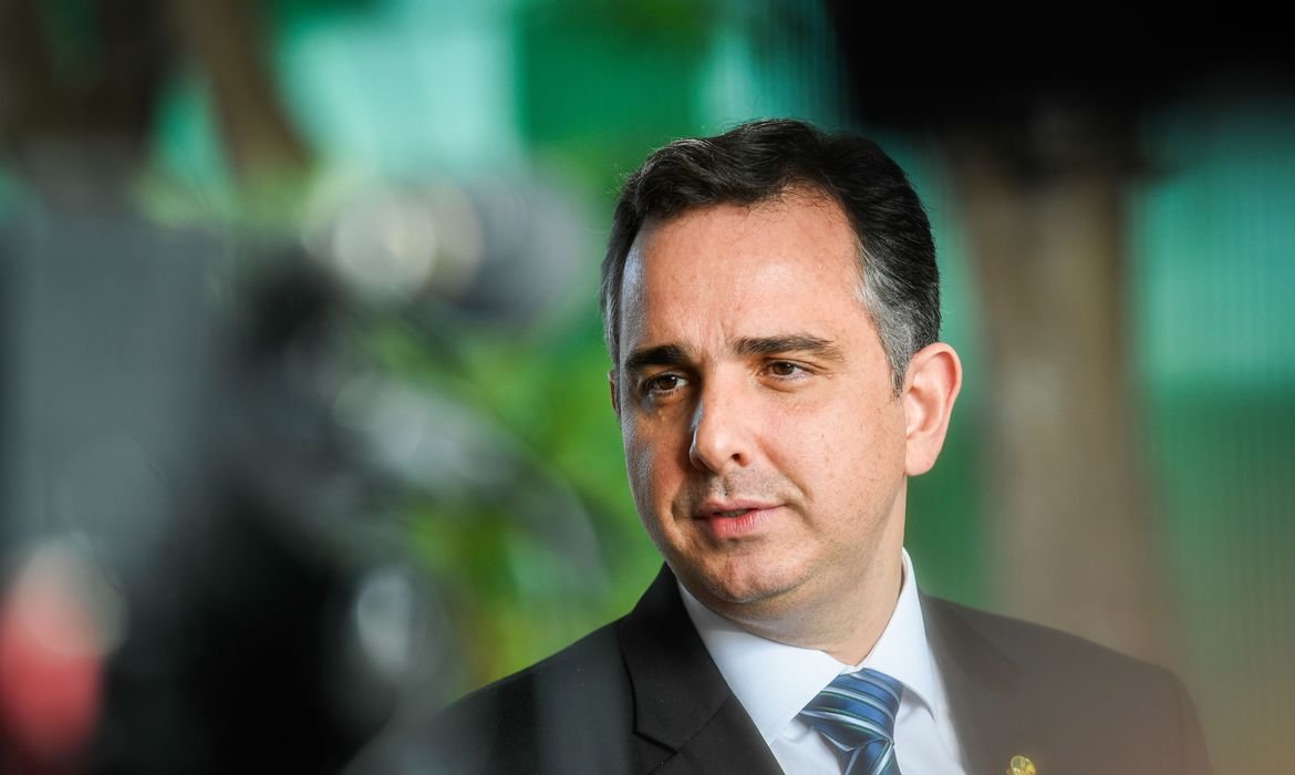 Senado aprova indicação de Rodrigo Pacheco para Tribunal de Contas da União