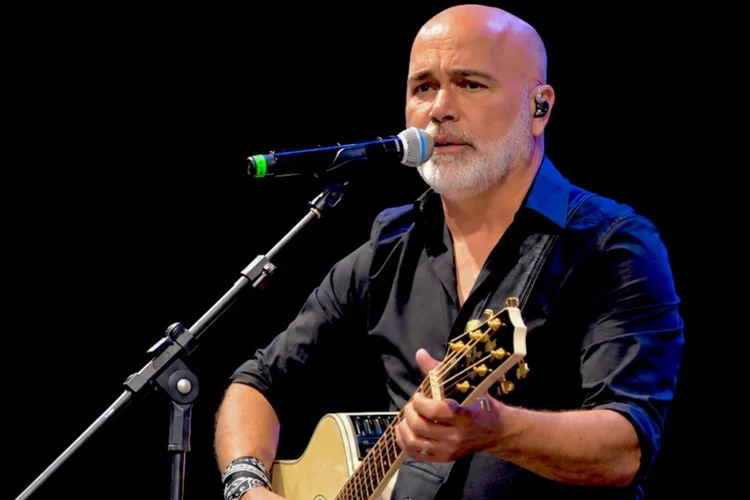 Rick, da dupla Rick & Renner, morre aos 59 anos, em queda de helicóptero no SC