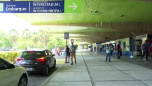 Lucas Ribeiro decreta gratuidade no transporte intermunicipal para eleitores na PB