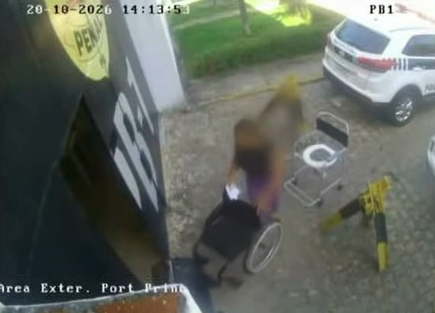 Mulher tenta entrar no PB-1 com itens escondidos em cadeiras de rodas e é presa em flagrante